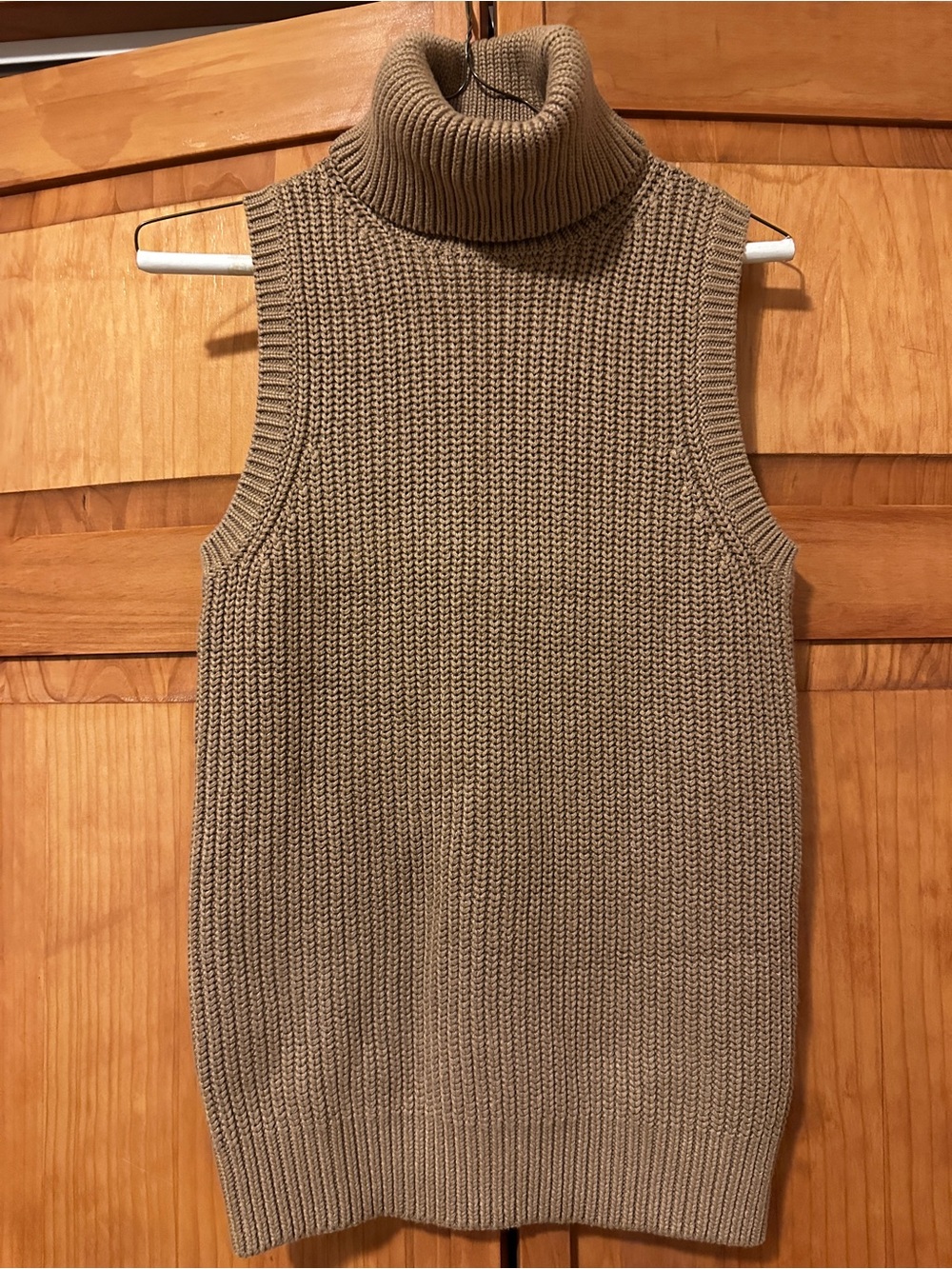 Michael Kors Sleeveless Turtleneck Sweater Vest in Taupe -XS